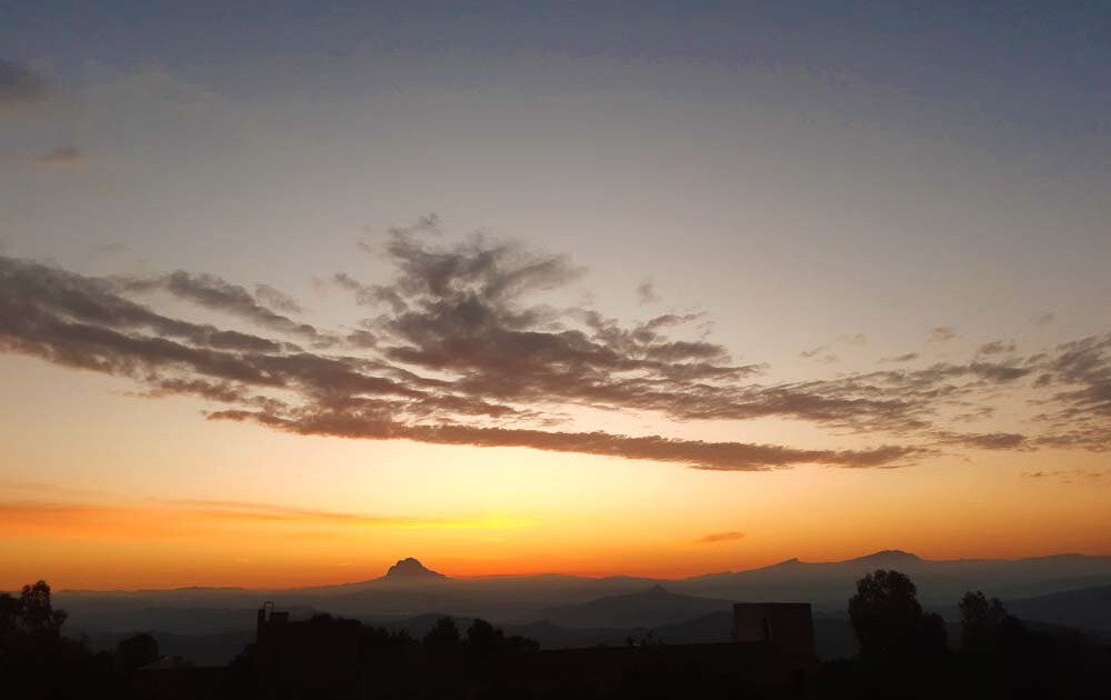 CrowdContainer_Valdibella_L'ombelico_del_mondo