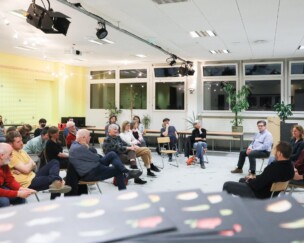 Foto von Durchblick im Label-Labyrinth