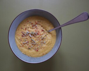 Foto von Zuppa di ceci alla salvia