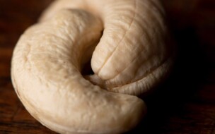 Jumbo Cashews