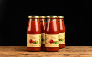 Sugo pronto mit Basilikum