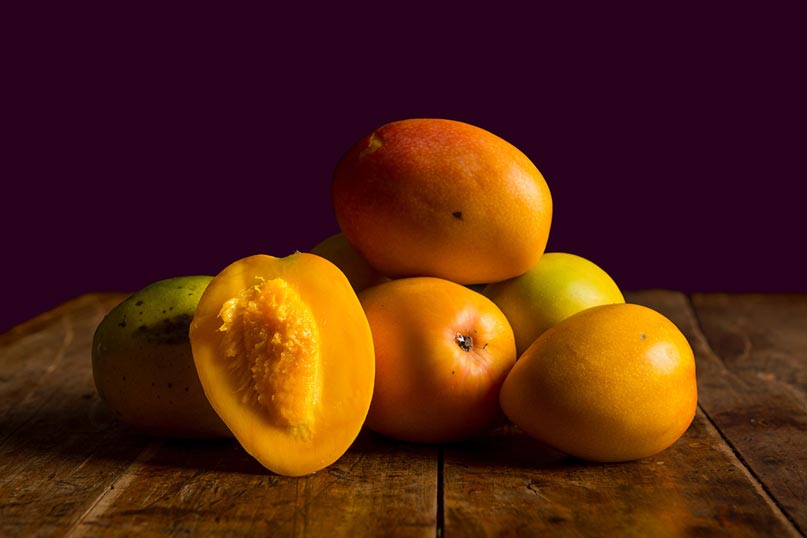 Saisonstart: Frische Post Mango «Osteen»